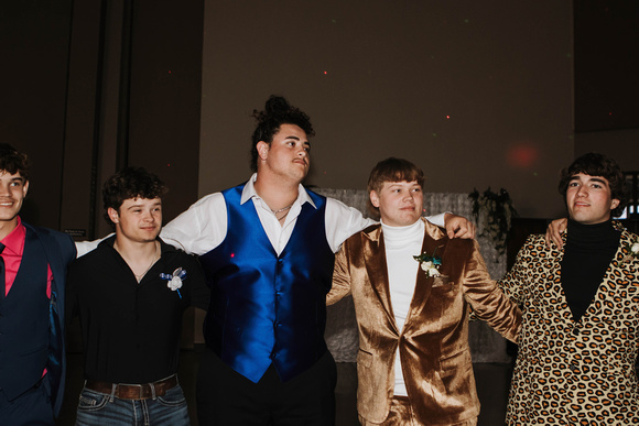 WR-Prom_25-577